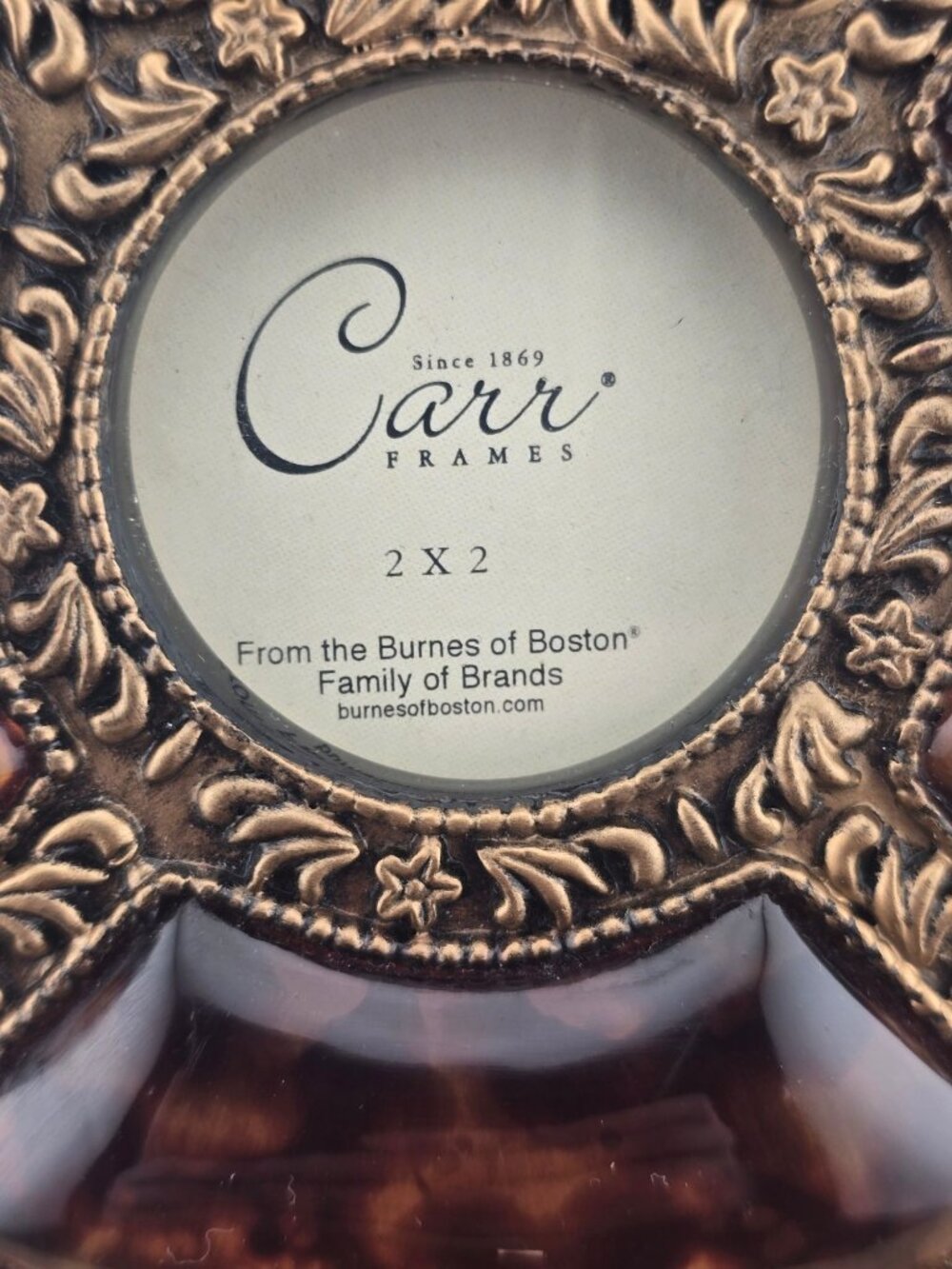 Carr 2x2 Round Faux Tortoiseshell & Gold Ornate Photo Frame - Picture 2 of 9
